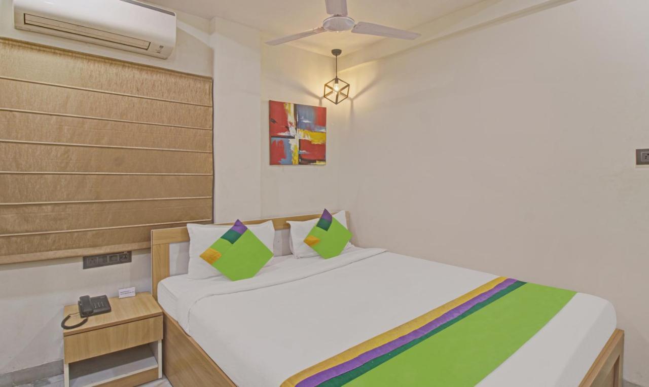 Hotel Treebo The Boss Rāipur Exterior foto
