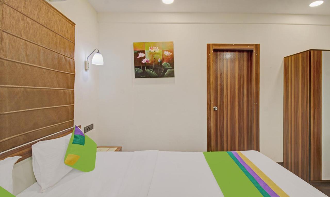 Hotel Treebo The Boss Rāipur Exterior foto